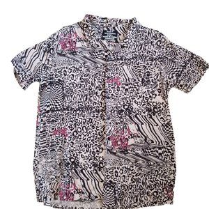 Hot Topic Misfit Mad Minds All Over‎ Print Shirt Button Up Animal Print Sz L